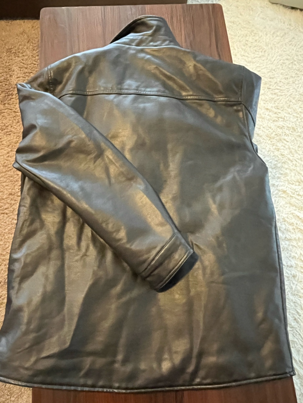 Levi's Brown Leather Bomber Jacket with Snap Pockets (like new, never worn) - Picture 3 of 3